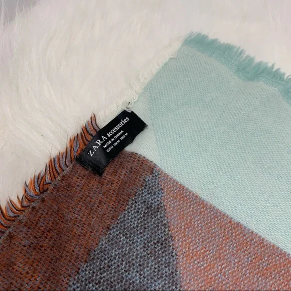 Zara Accessories Oversized Scarf Shawl Throw Wrap - Picture 2 of 4